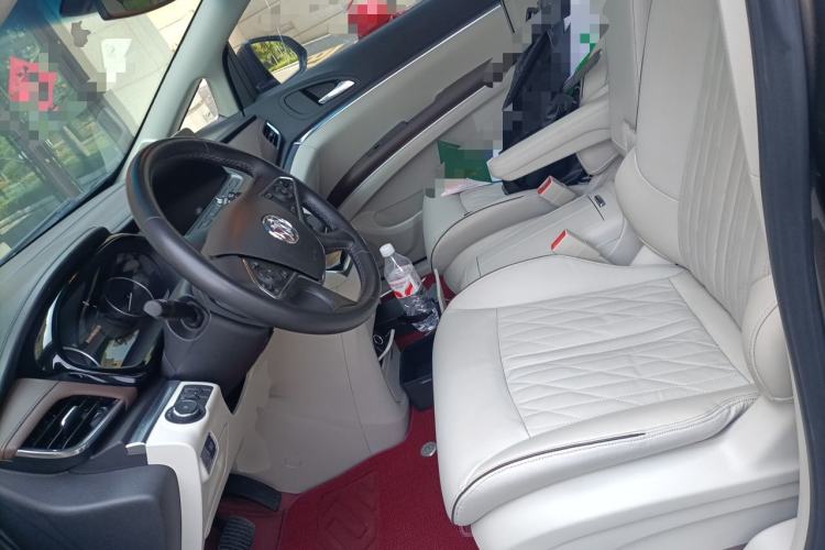 Used Buick GL8 2023 Land Executive Class 652T Luxury Model Left Front Seat