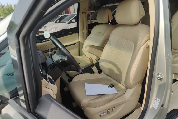 Used Buick GL8 2023 ES Lu Zun Deluxe Model Left Front Seat