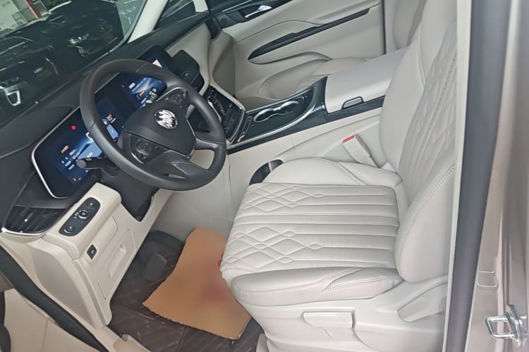 Used Buick GL8 2023 ES Lu Zun Comfort Model Left Front Seat