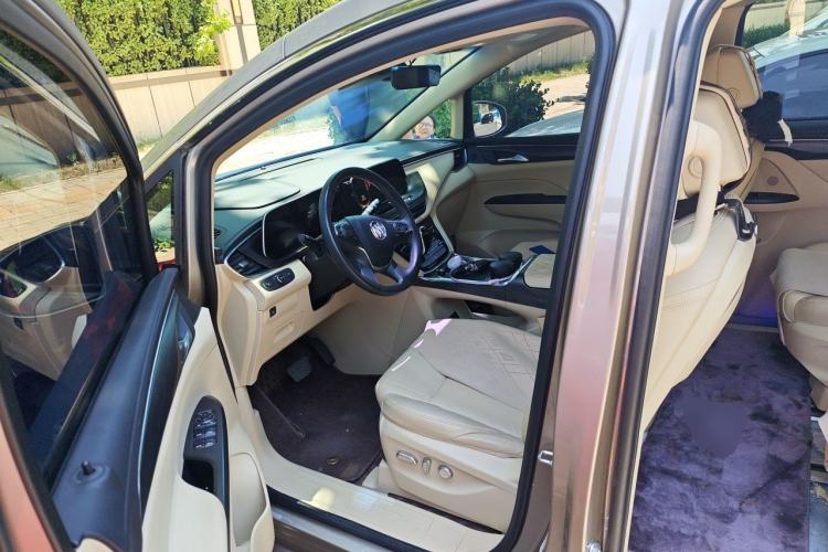 Used Buick GL8 2023 ES Lu Zun Deluxe Model Left Front Seat