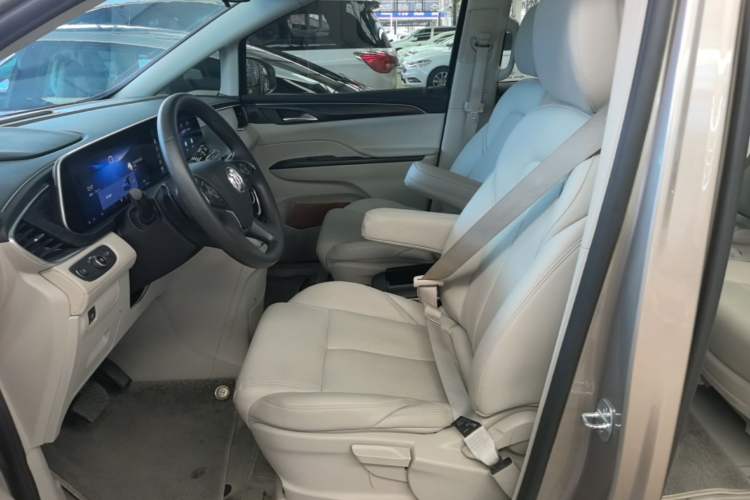 Used Buick GL8 2023 ES Lu Zun Comfort Model Left Front Seat