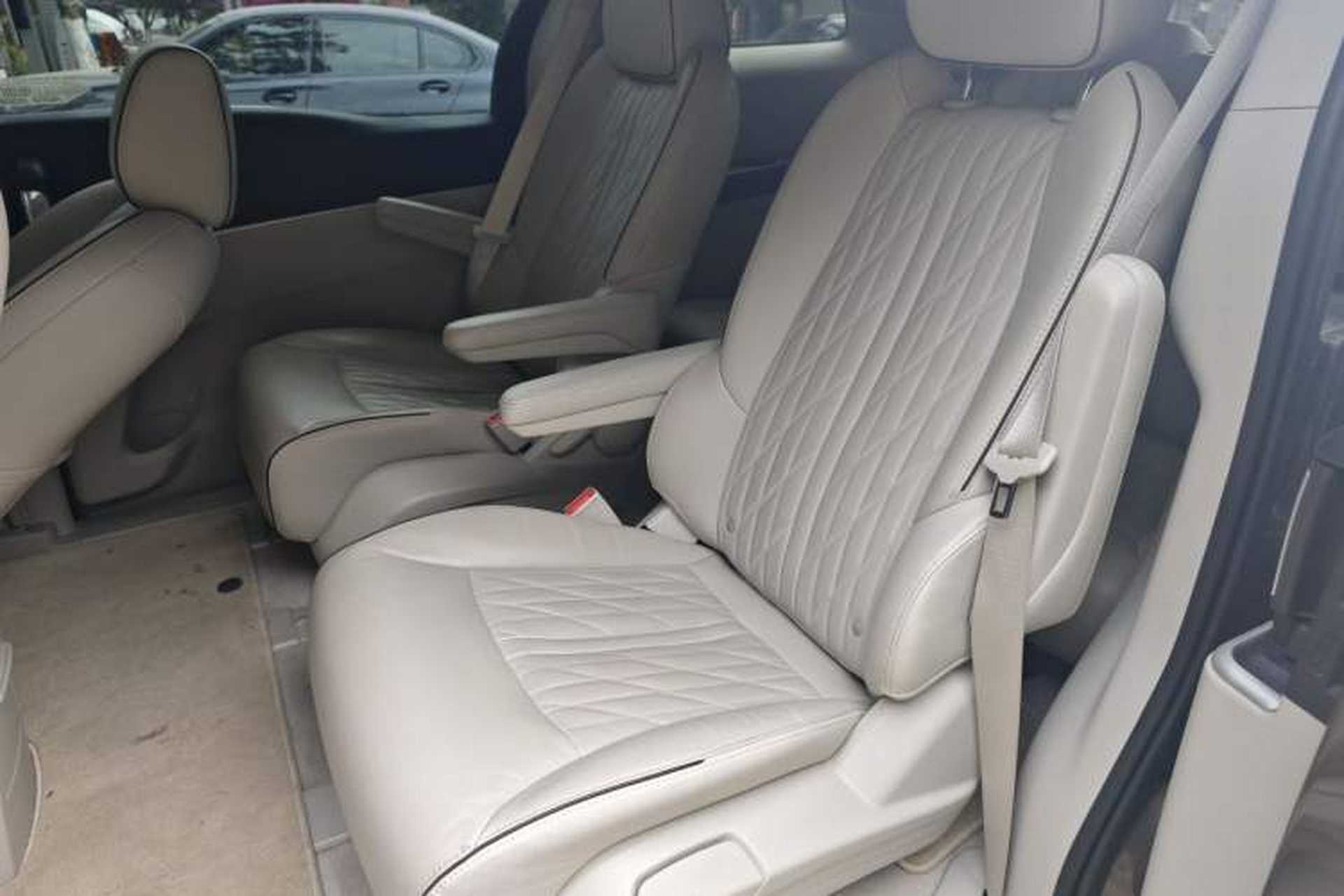 Used Buick GL8 2023 Land Executive Class 652T Luxury Model Left Rear Seat