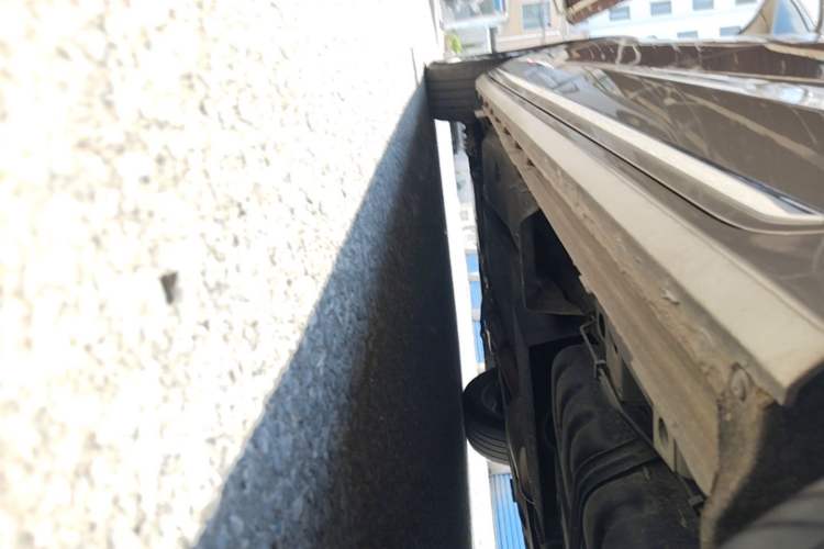 Used Buick GL8 2023 ES Lu Zun Deluxe Model Left Side Sill
