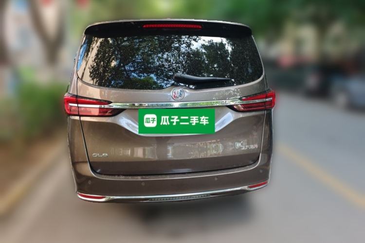 Used Buick GL8 2023 Facelifted Land Cruiser Executive Luxury Version Rear