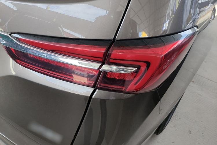 Used Buick GL8 2023 Land Executive Class Smart Enjoyment Model Right Rear Taillight