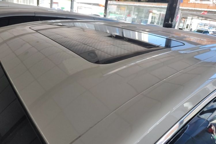 Used Buick GL8 2023 ES Lu Zun Luxury Model Roof