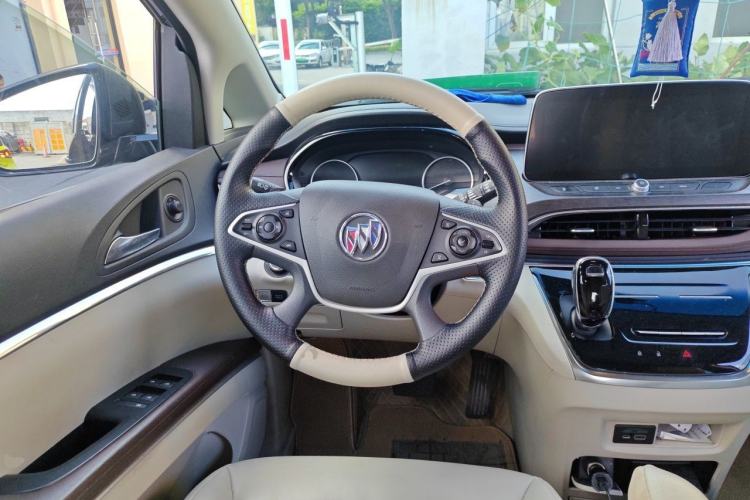 Used Buick GL8 2023 Land Executive Class Smart Enjoyment Model Steering Wheel
