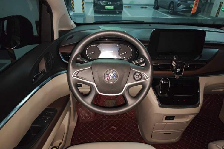 Used Buick GL8 2023 Land Executive Class Smart Enjoyment Model Steering Wheel