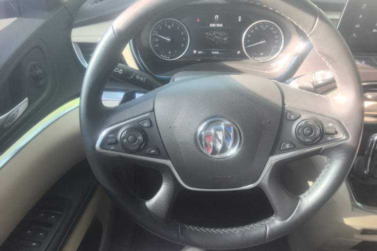 Used Buick GL8 2023 Land Executive Class 652T Luxury Model Steering Wheel