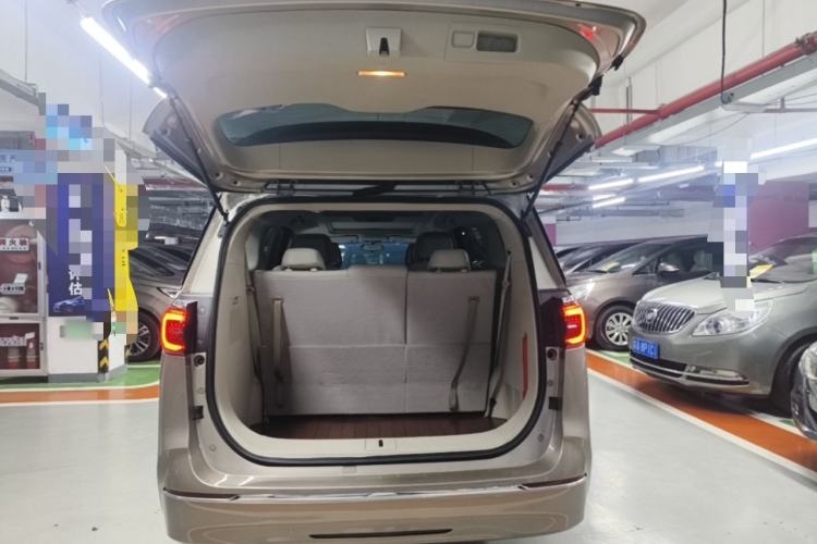 Used Buick GL8 2023 ES Lu Zun Comfort Model Trunk