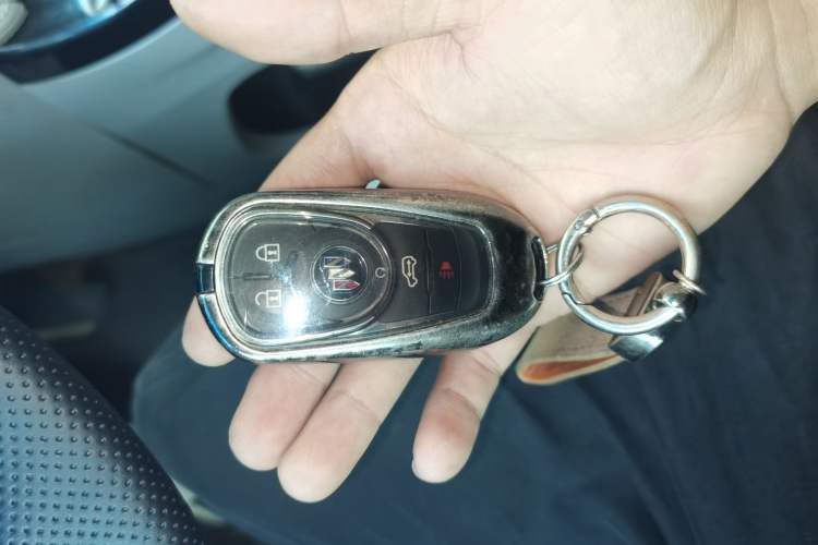 Used Buick GL8 2023 ES Lu Zun Deluxe Model Vehicle Key