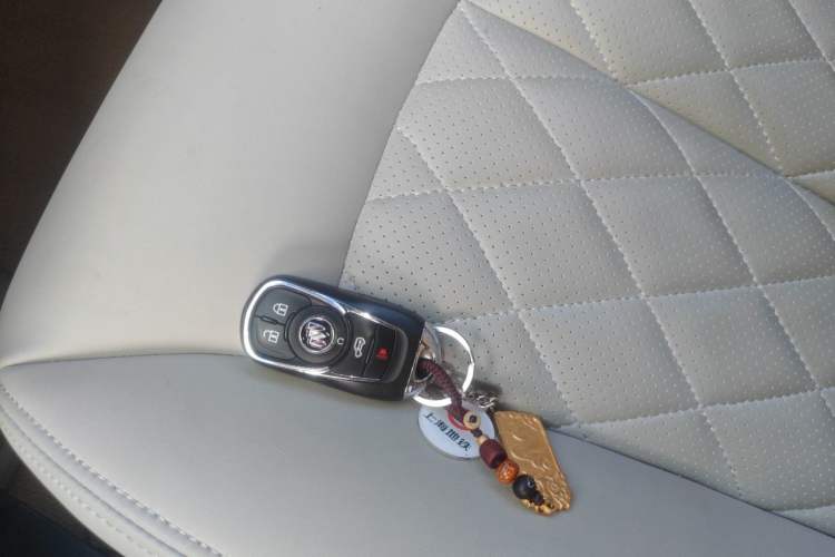 Used Buick GL8 2023 Land Executive Class Smart Enjoyment Model Vehicle Key