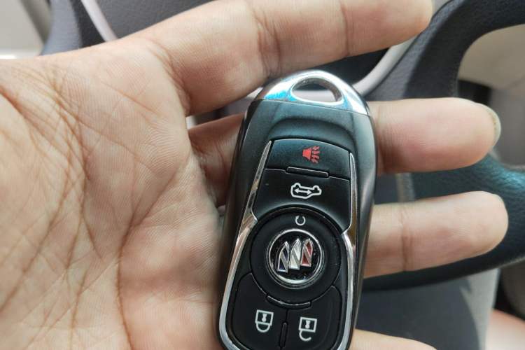 Used Buick GL8 2023 Land Executive Class Smart Enjoyment Model Vehicle Key