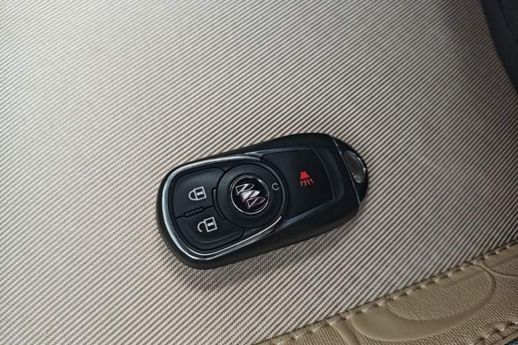 Used Buick GL8 2023 Land Executive Class Comfort Model Vehicle Key