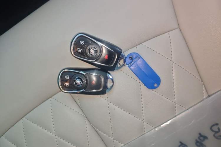 Used Buick GL8 2023 Land Executive Class Comfort Model Vehicle Key