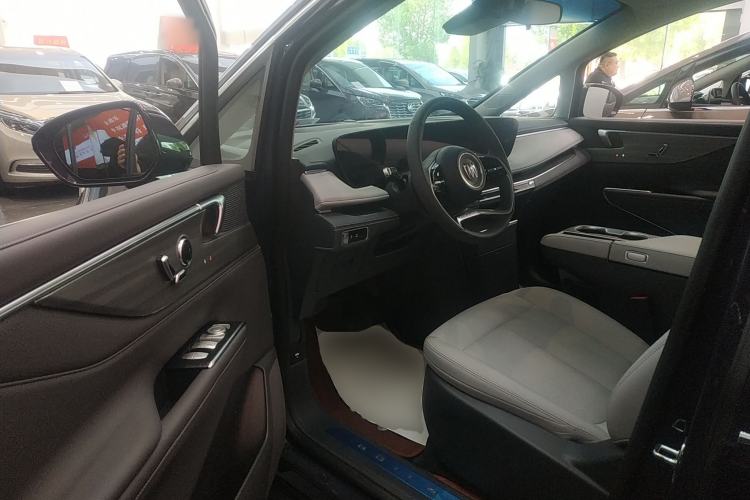 Used Buick GL8 2025 Lu Zun Smart Enjoyment Edition Driver Seat