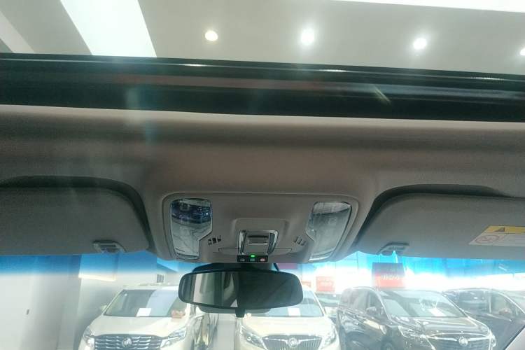Used Buick GL8 2025 Lu Zun Smart Enjoyment Edition Headliner