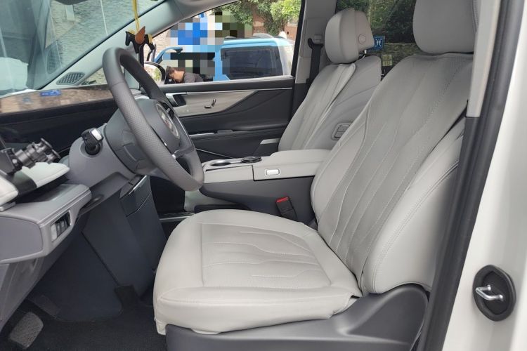Used Buick GL8 2025 Lu Zun Deluxe Edition Left Front Seat