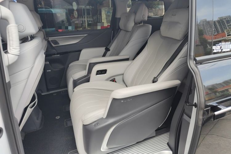 Used Buick GL8 2025 Lu Zun Deluxe Edition Left Rear Seat