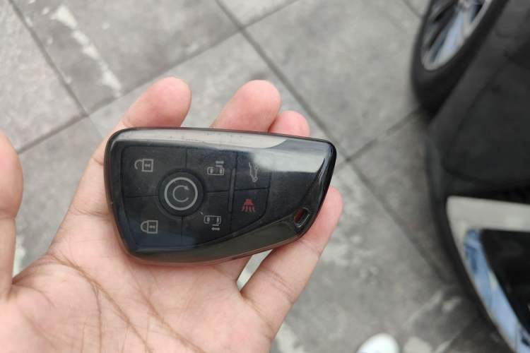 Used Buick GL8 2025 Lu Zun Deluxe Edition Vehicle Key