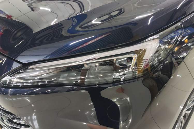 Used Buick GL8 2025 Model Land Executive Class First-Adoption Edition Left Front Headlight