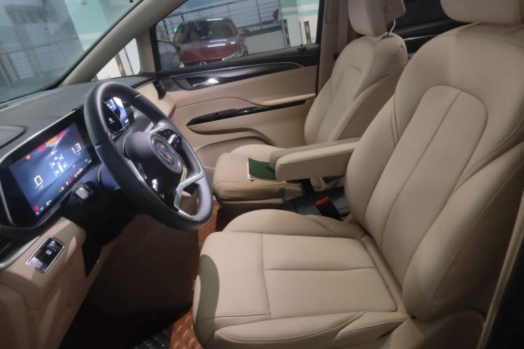 Used Buick GL8 2025 Model Land Executive Class First-Adoption Edition Left Front Seat