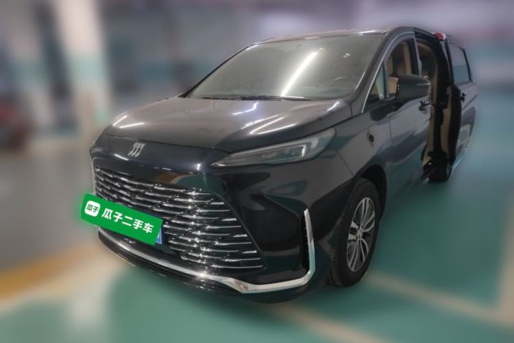 Used Buick GL8 2025 Model Land Executive Class First-Adoption Edition Guazi used car, China used car export, Used car for sale, Used  cars, Cheapest cars for sale