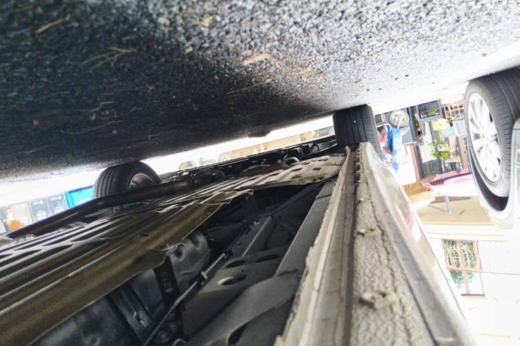 Used Buick GL8 2025 Lu Zun Deluxe Edition Chassis Rear Left