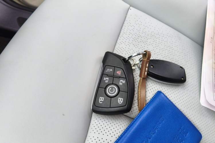 Used Buick GL8 2025 Lu Zun Deluxe Edition Vehicle Key