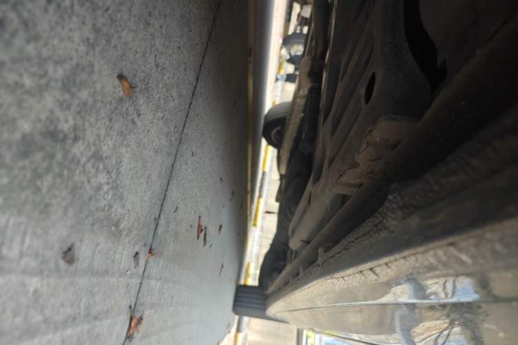 Used Buick GL8 2025 Lu Zun Deluxe Edition Chassis Front Left