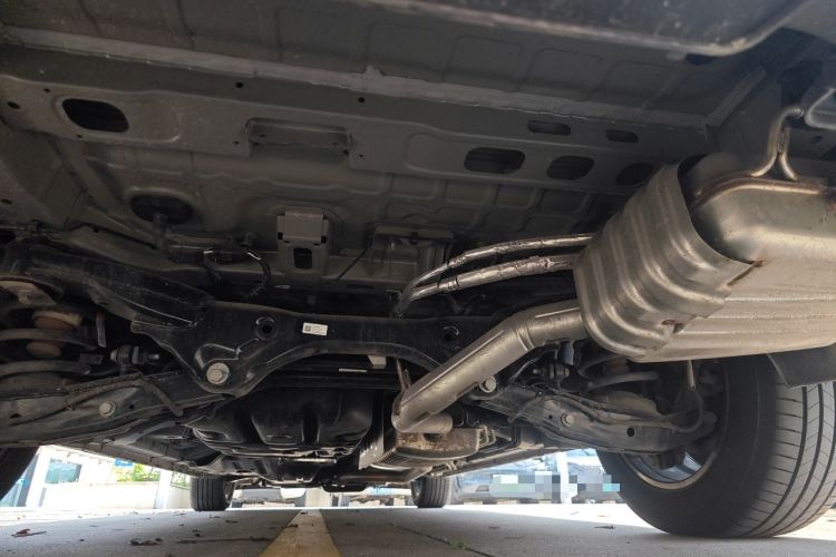 Used Buick GL8 2025 Lu Zun Deluxe Edition Chassis Rear