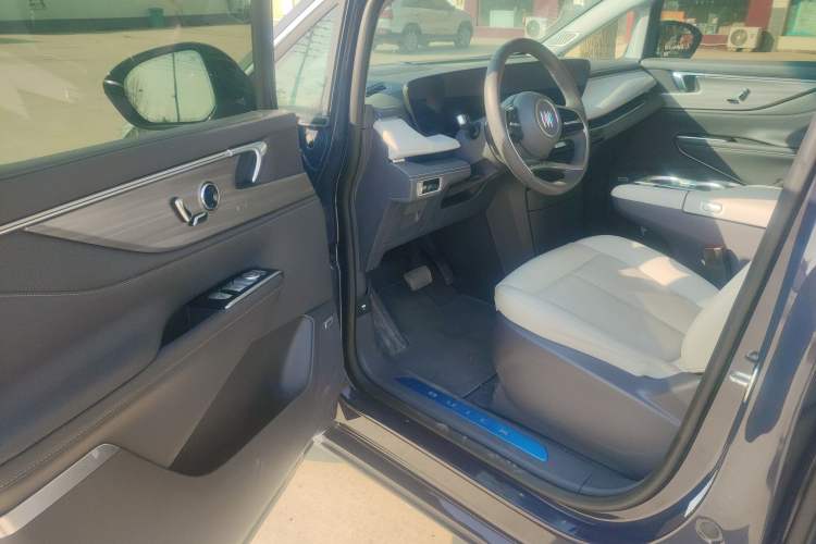 Used Buick GL8 2025 Lu Zun Deluxe Edition Driver Seat