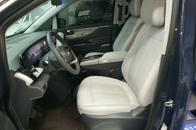 Used Buick GL8 2025 Lu Zun Smart Enjoyment Edition Left Front Seat
