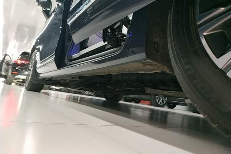 Used Buick GL8 2025 Lu Zun Smart Enjoyment Edition Left Side Sill