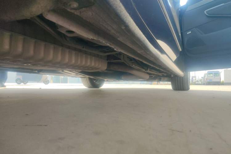 Used Buick GL8 2025 Lu Zun Deluxe Edition Right Side Sill