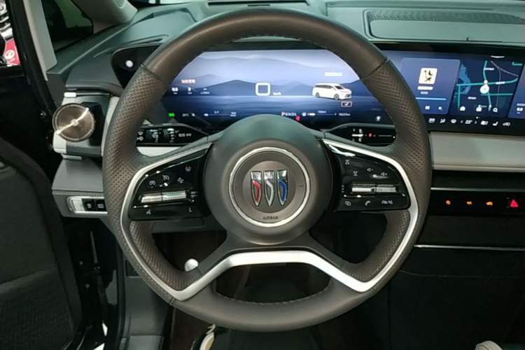Used Buick GL8 2025 Lu Zun Smart Enjoyment Edition Steering Wheel