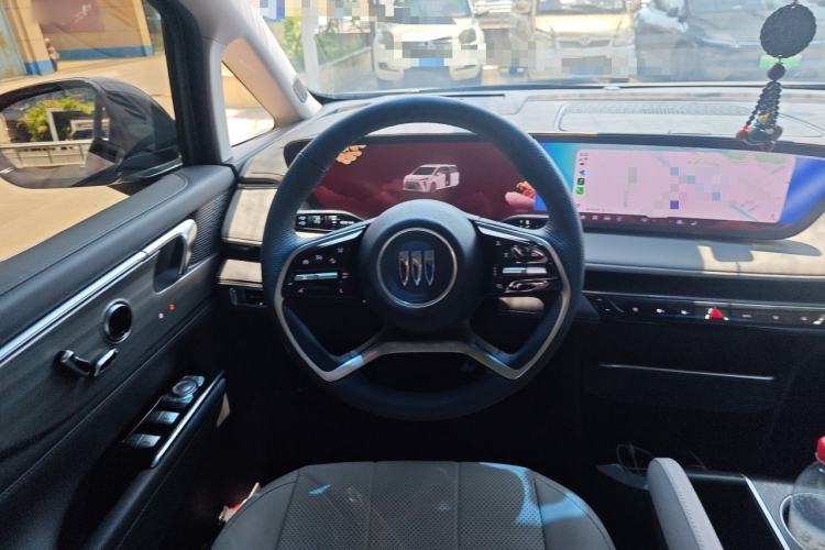 Used Buick GL8 2025 Lu Zun Deluxe Edition Steering Wheel