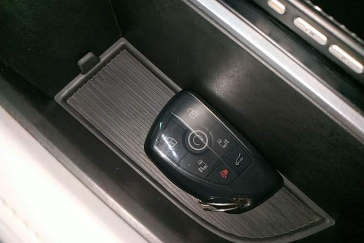 Used Buick GL8 2025 Lu Zun Smart Enjoyment Edition Vehicle Key