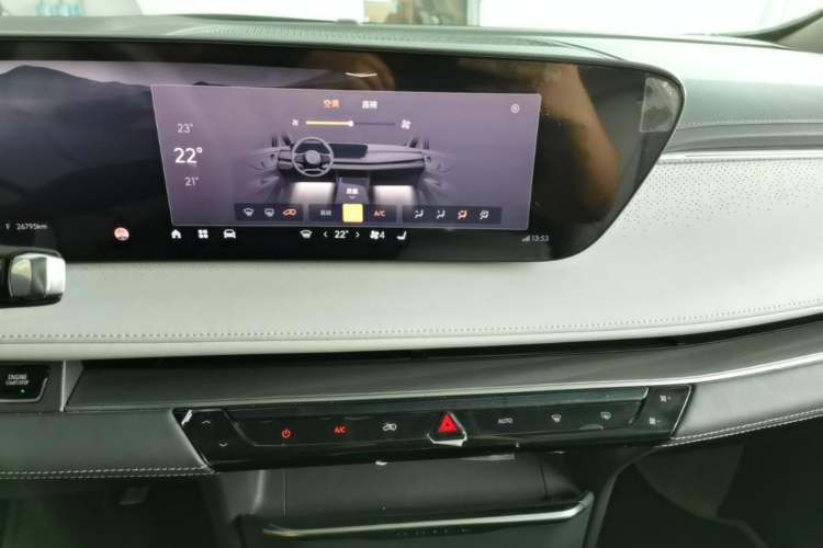 Used Buick GL8 2025 Lu Zun Smart Enjoyment Edition Audio And AC Panel
