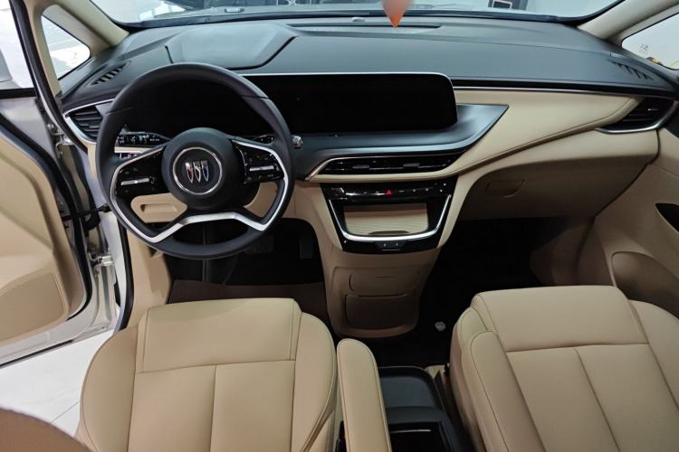 Used Buick GL8 2025 Model Land Executive Class First-Adoption Edition Center Console