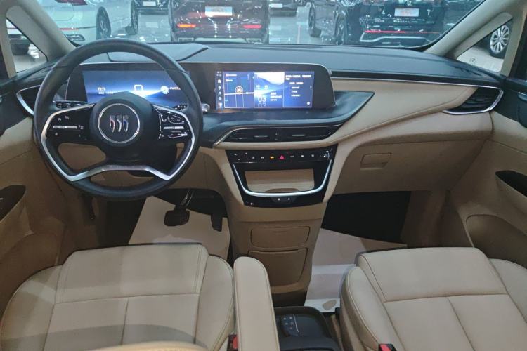 Used Buick GL8 2025 Model Land Executive Class First-Adoption Edition Center Console