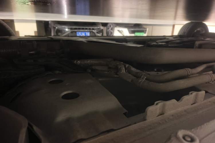 Used Buick GL8 2025 Lu Zun Smart Enjoyment & Yue Edition Chassis Front Right