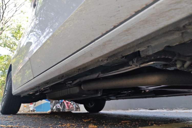 Used Buick GL8 2025 Model Land Cruiser Business Class Comfort DG Edition Chassis Front Right