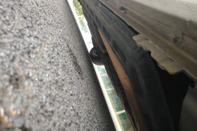 Used Buick GL8 2025 Lu Zun Smart Enjoyment Edition Chassis Front Right