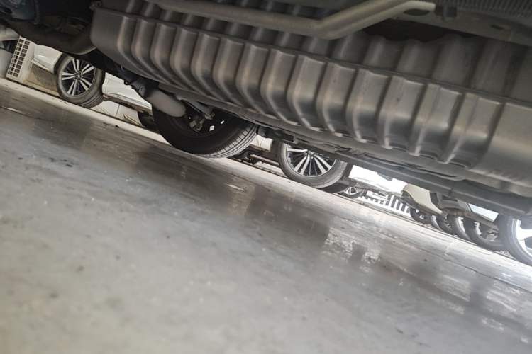 Used Buick GL8 2025 Lu Zun Deluxe Edition Chassis Rear Right