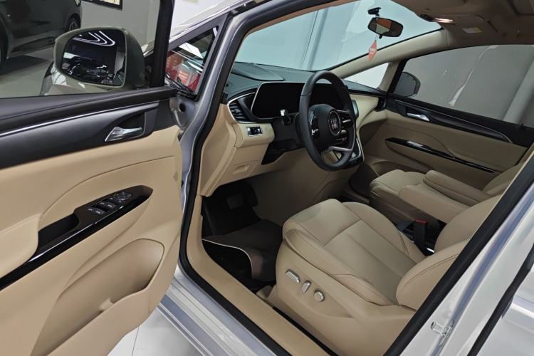 Used Buick GL8 2025 Model Land Executive Class First-Adoption Edition Driver Seat