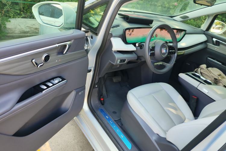 Used Buick GL8 2025 Lu Zun Deluxe Edition Driver Seat