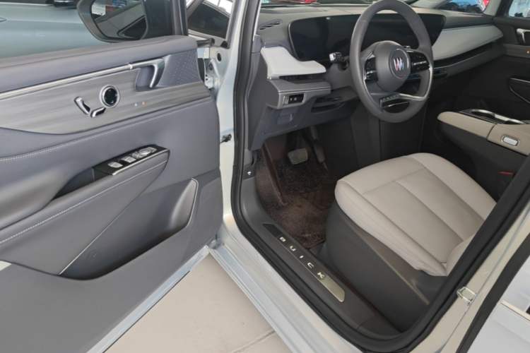 Used Buick GL8 2025 Lu Zun Smart Enjoyment Edition Driver Seat