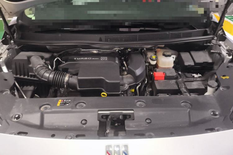 Used Buick GL8 2025 Model Land Cruiser Business Class Comfort DG Edition Engine Bay