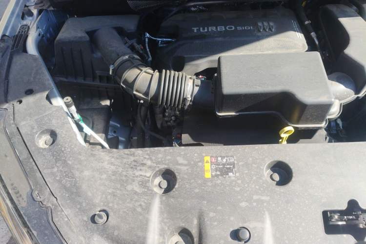 Used Buick GL8 2025 Lu Zun Smart Enjoyment Edition Engine Bay Right